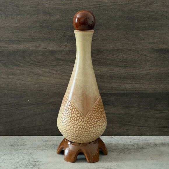 Vintage 70s Frankoma Joniece Frank V-7 Coffee Desert Gold Decanter With Stopper - Picture 1 of 10